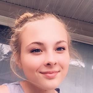 Meet your Posher, Shyliegh